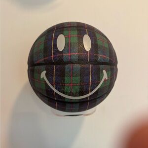 Chinatown market Plaid Smiley Face Basketball